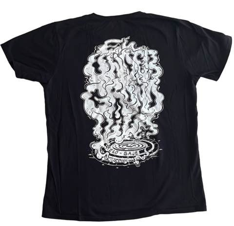 Remera negra con verde